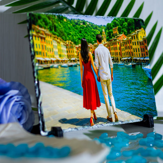 Цветна картина по снимка върху камък – персонализиран подарък за двойка